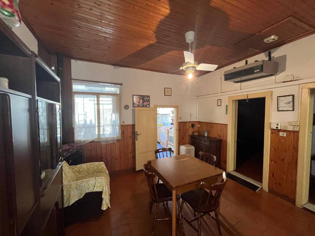 Appartamento a Gioiosa ionica in Via Armando Diaz, 22 - Foto 4