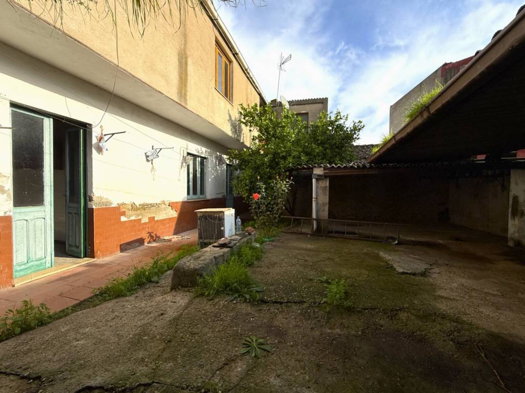 Casa indipendente a San nicolò gerrei in via Regina Margherita, 48 - Foto 2