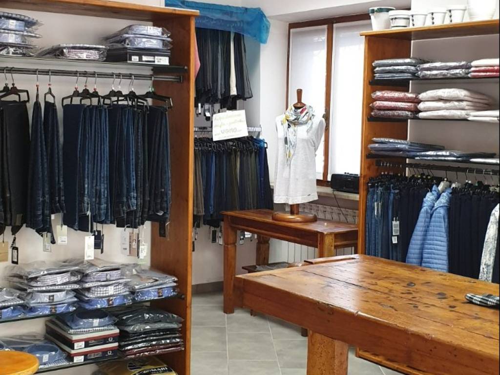 Immobile a Galliate in Via Alessandro Manzoni, 26 - Foto 4
