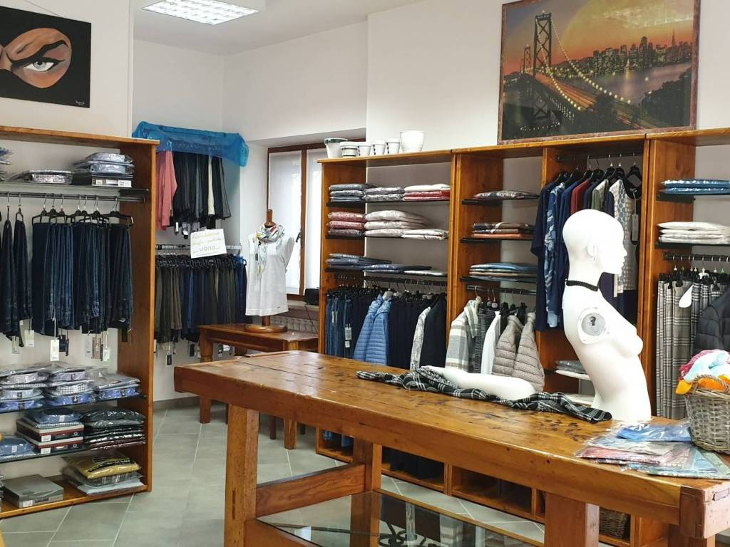 Immobile a Galliate in Via Alessandro Manzoni, 26 - Foto 5