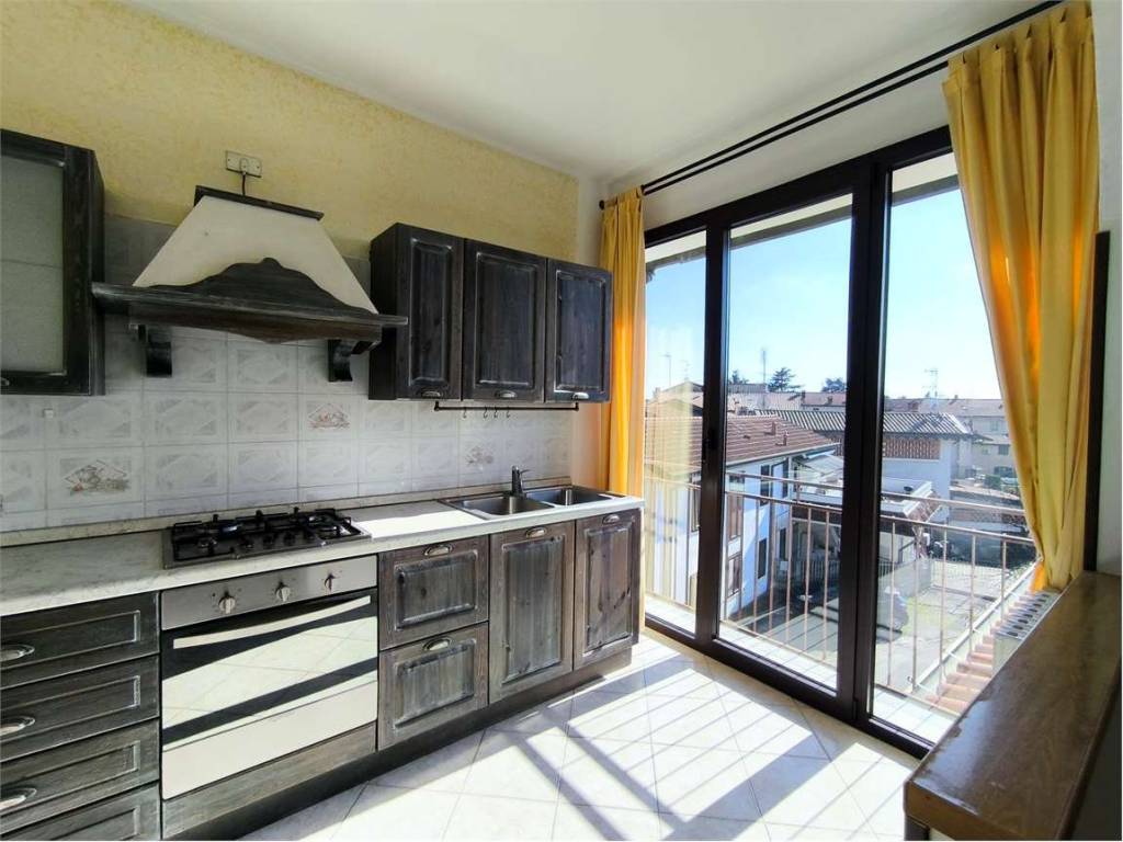 Appartamento a Lurago marinone in via da vinci, 2 - Foto 3