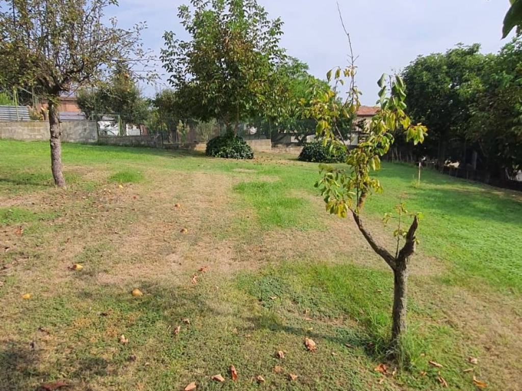 Rustico / casale a Calliano in Via Camillo Benso di Cavour, 29 - Foto 4