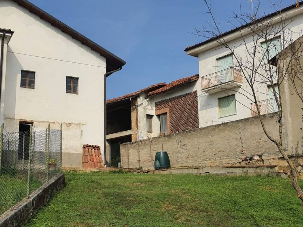 Rustico / casale a Calliano in Via Camillo Benso di Cavour, 29 - Foto 5