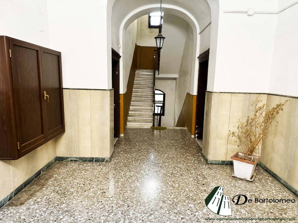 Appartamento a Taranto in Via Domenico Acclavio - Foto 2