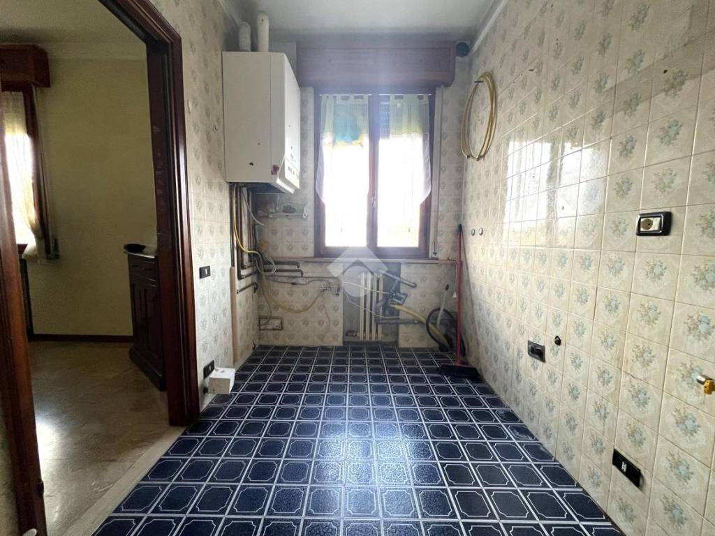 Appartamento a Mirandola in Via podgora, 43 - Foto 4