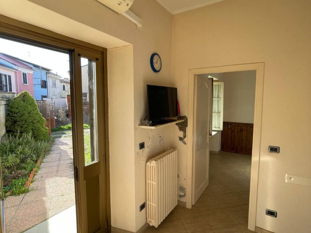 Casa indipendente a Vercelli in Via Lamporo, 9 - Foto 2