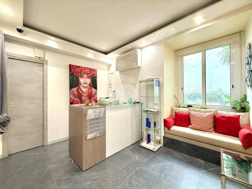 Appartamento a Napoli in Riviera di Chiaia, 33 - Foto 3