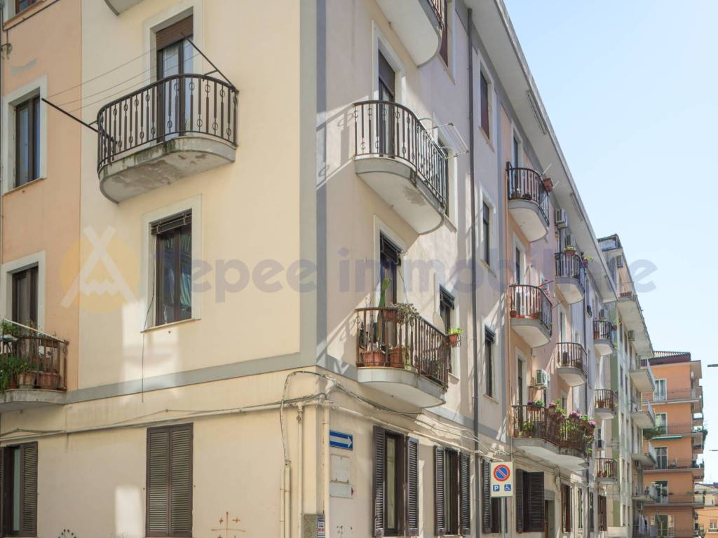 Appartamento a Salerno in Via Galdo Francesco, 6 - Foto 4