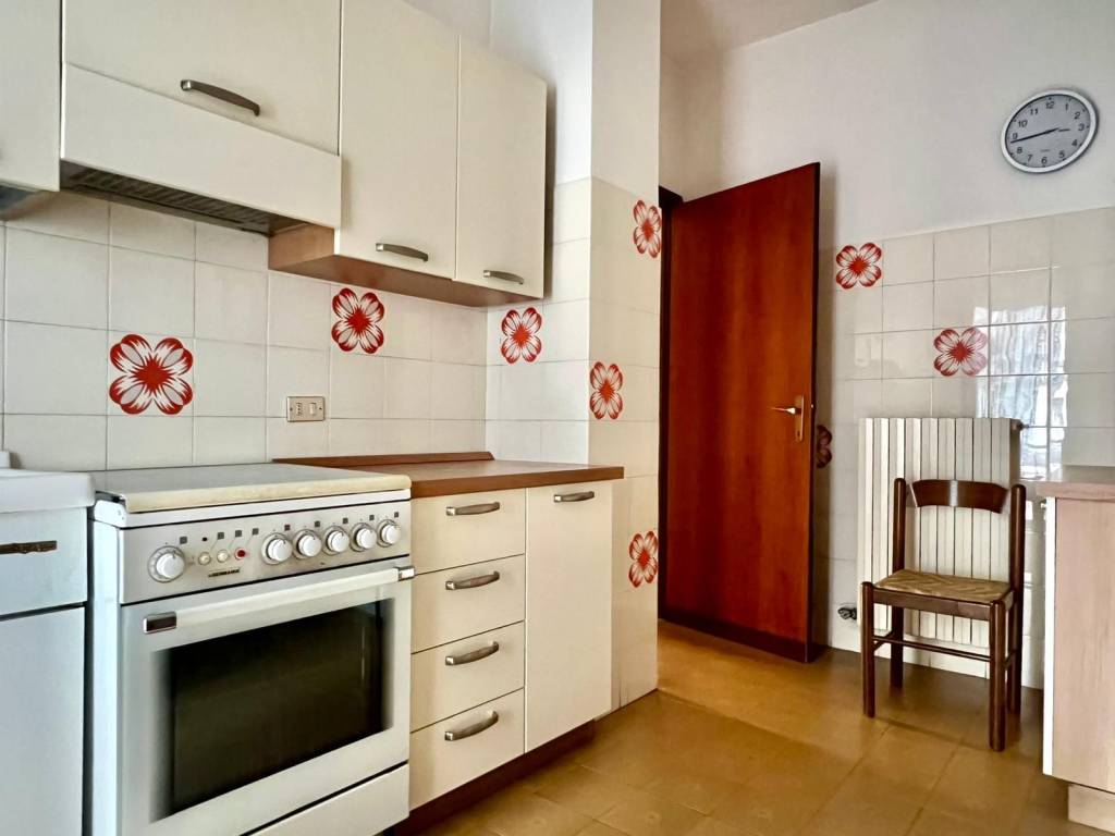 Appartamento a Verbania in Via Zara - Foto 3