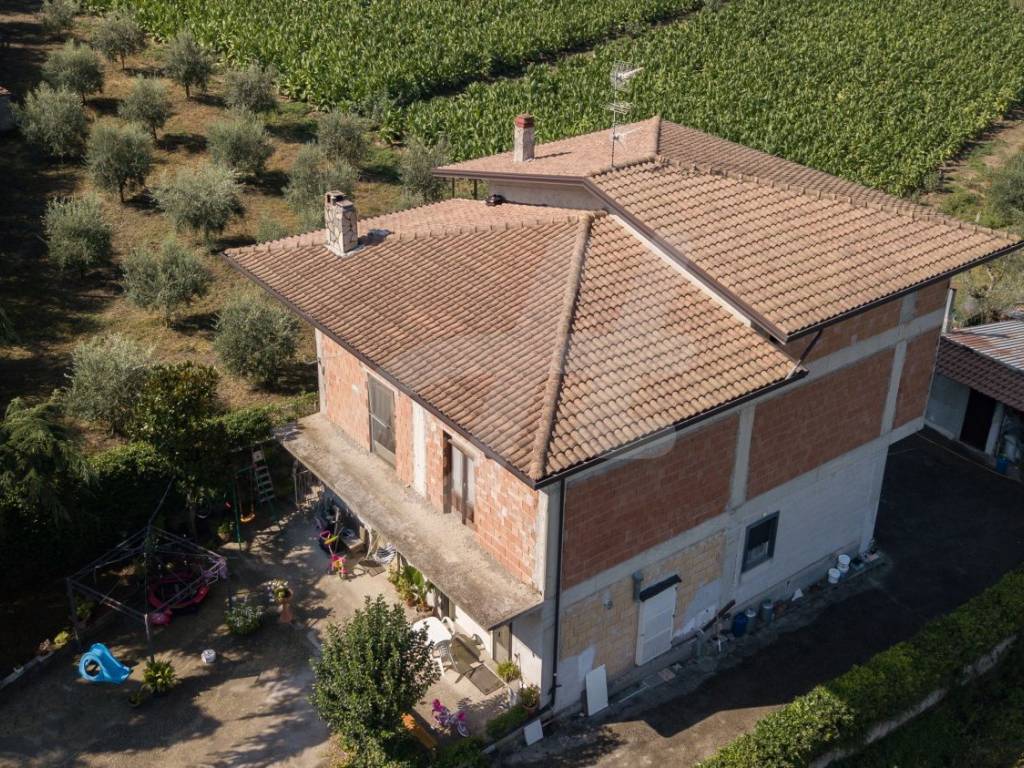 Villa a Apice in Contrada Santa Lucia - Foto 3