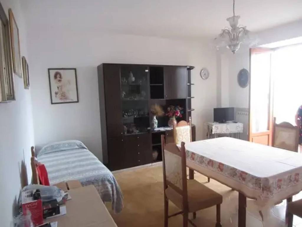 Appartamento a Calitri in Via Giovanni Verga - Foto 3