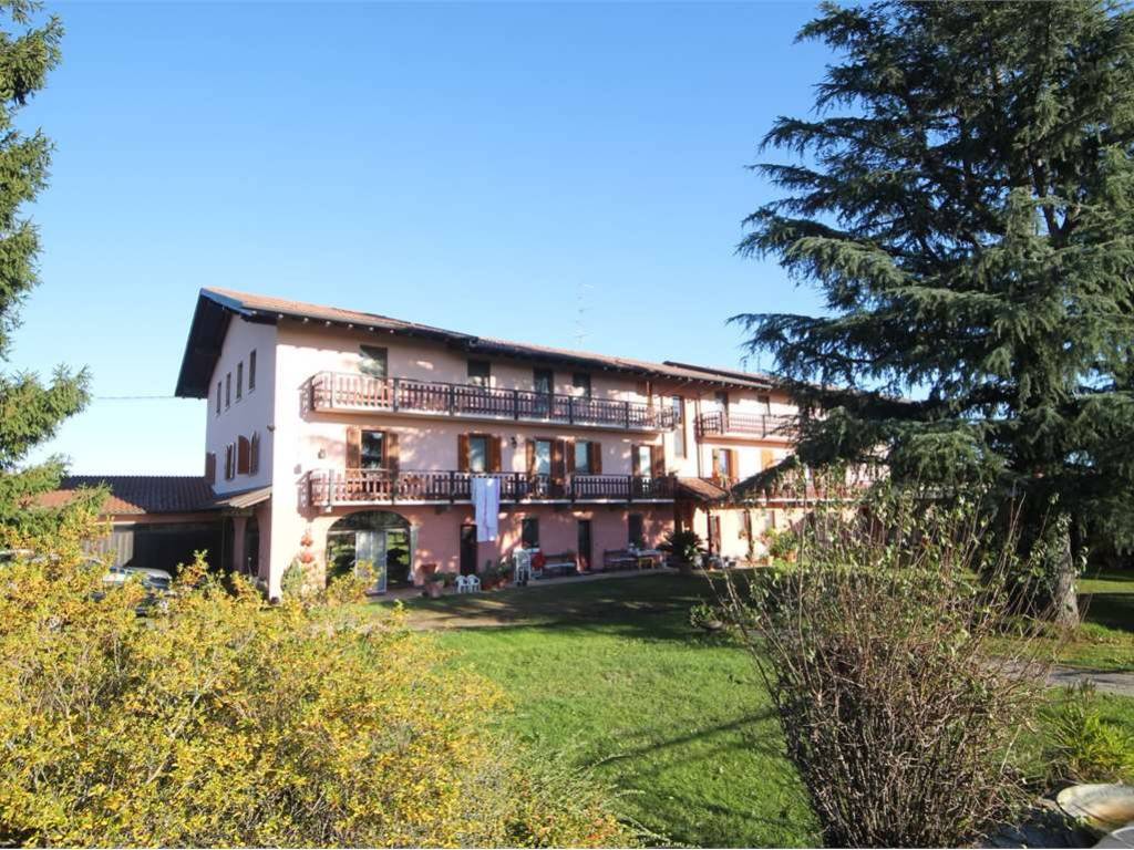 Rustico / casale a Oleggio - Foto 3