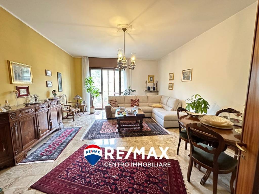 Appartamento a Induno olona in Via Jamoretti - Foto 4