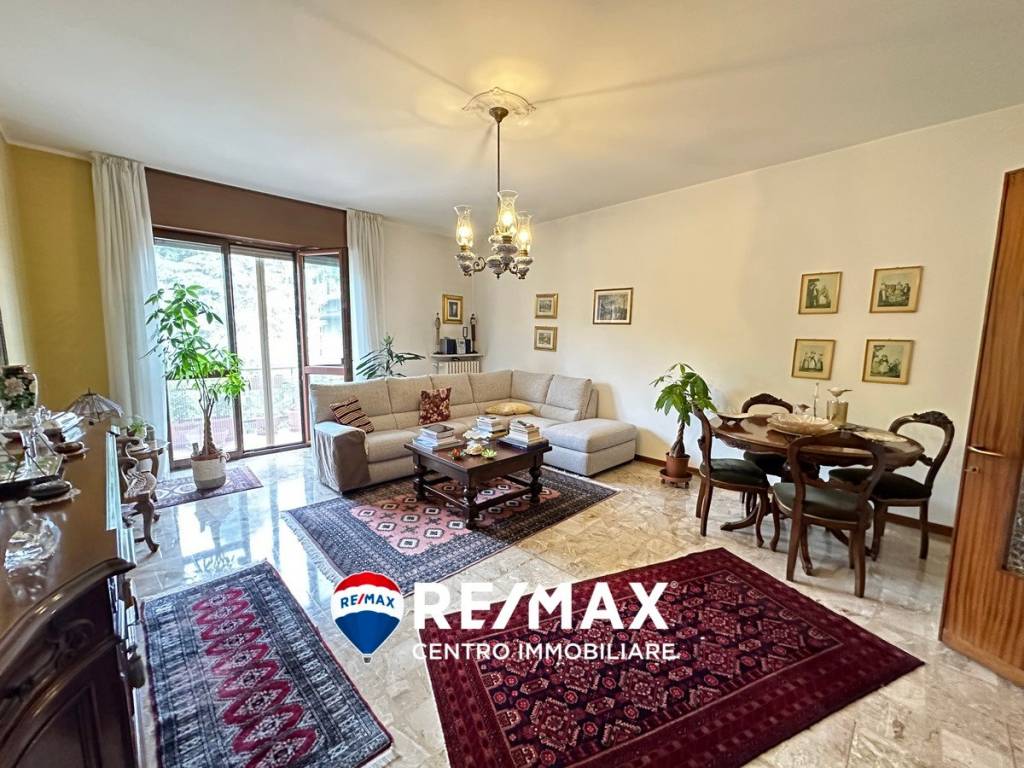 Appartamento a Induno olona in Via Jamoretti - Foto 5