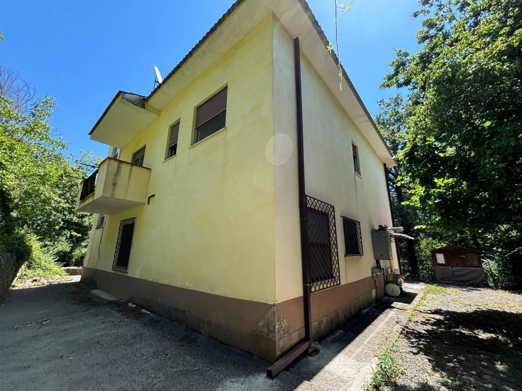 Casa indipendente a Norma in Via Capo dell'Acqua - Foto 2
