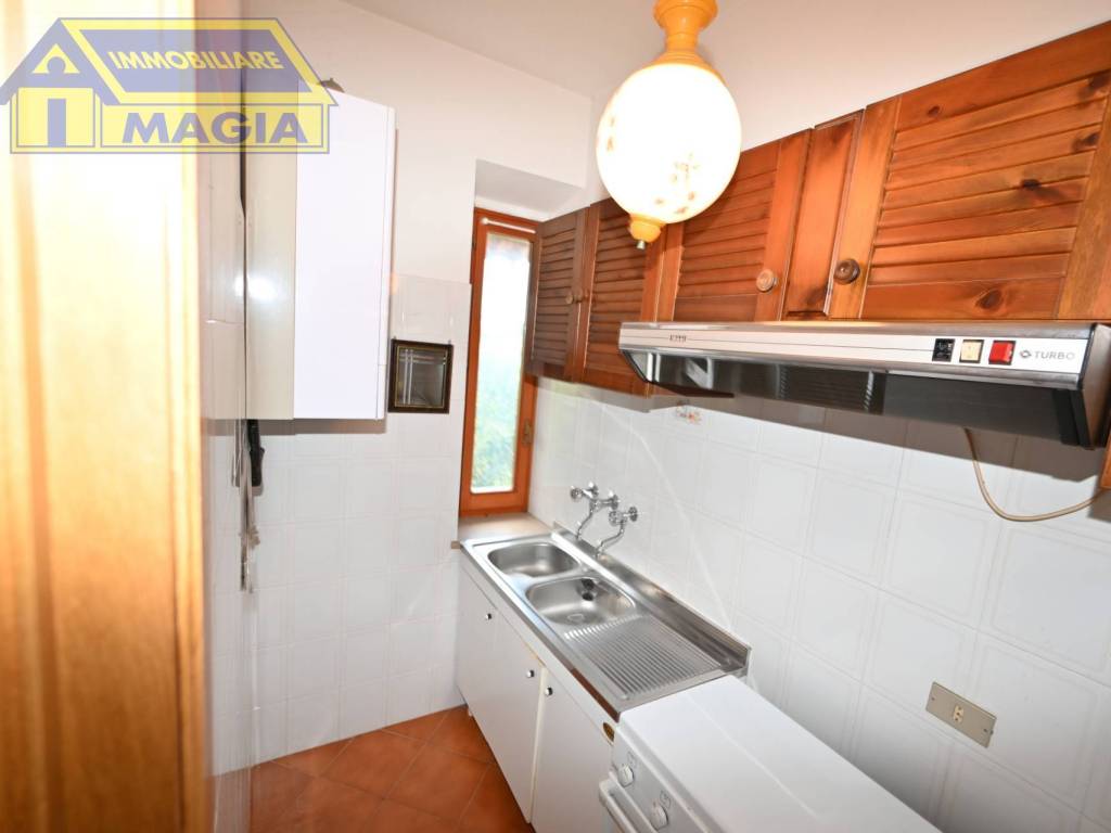 Casa indipendente a Castorano in Strada Provinciale 18 - Foto 4