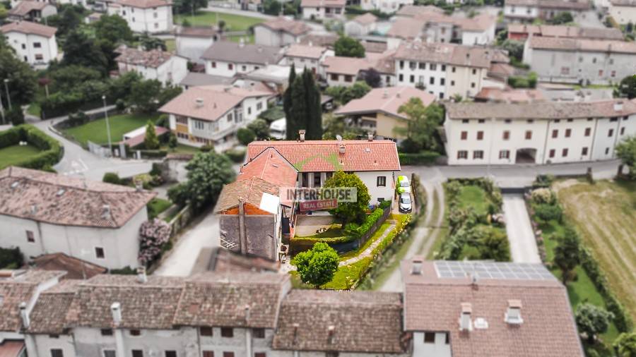 Villa a Maniago in Via Siega, 20 - Foto 2