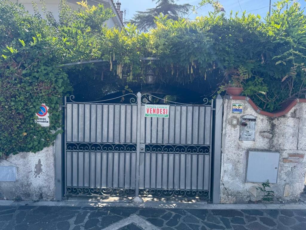 Appartamento a San felice circeo in Piazzale Alcide De Gasperi - Foto 2