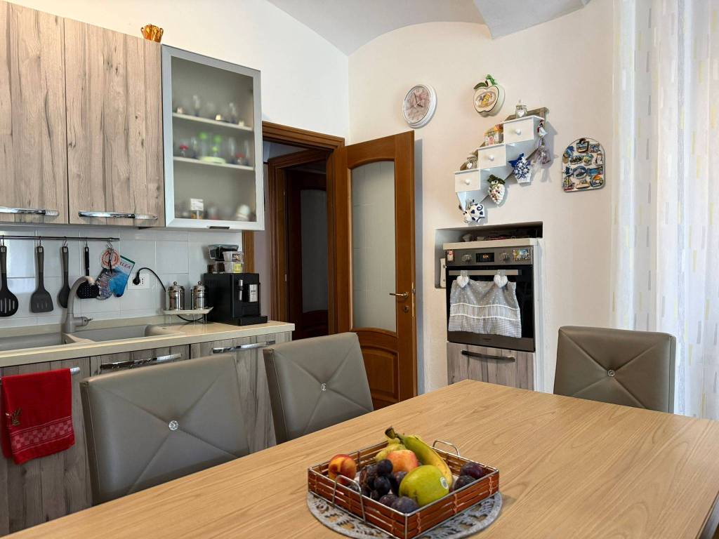 Appartamento a Verbania in Via Maurizio Muller, 100 - Foto 2
