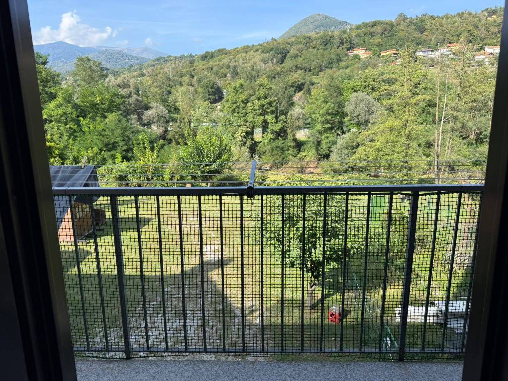 Appartamento a Verbania in Via Maurizio Muller, 100 - Foto 4