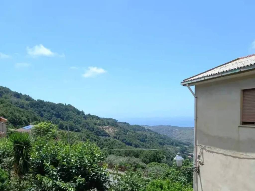 Palazzo / stabile a San mango d'aquino in Via Maresciallo Manfredi - Foto 4