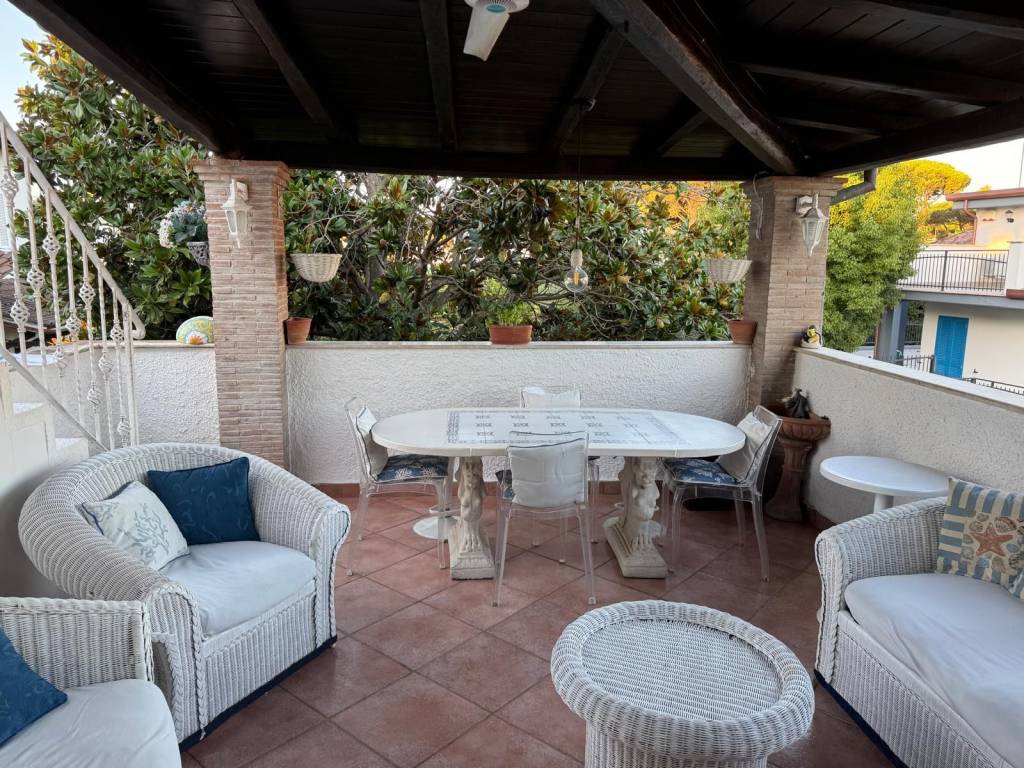 Appartamento a San felice circeo in Via Terracina - Foto 4