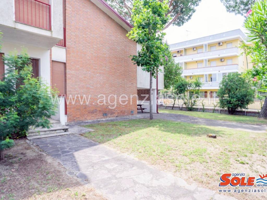 Villa a Comacchio in Viale Svezia, 18 - Foto 3