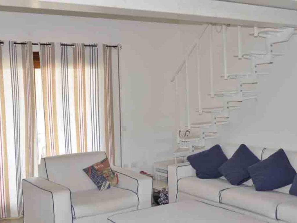 Villa a Loiri porto san paolo in Via Marghine S.N.C. - Foto 2