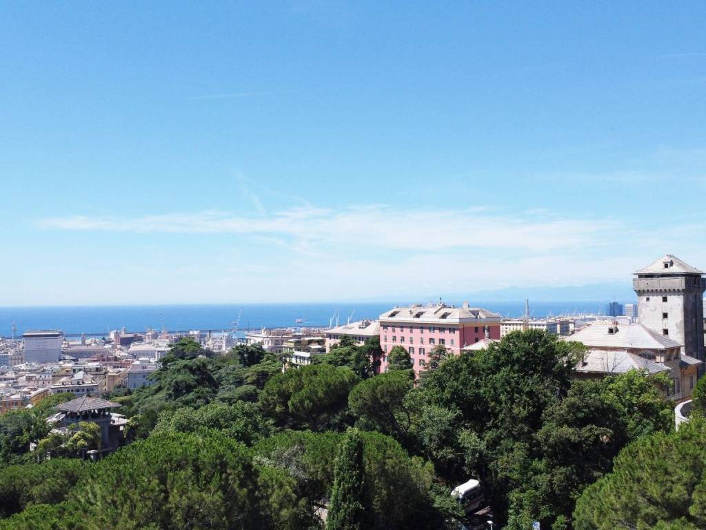 Appartamento a Genova in Via Cesare Corte - Foto 5