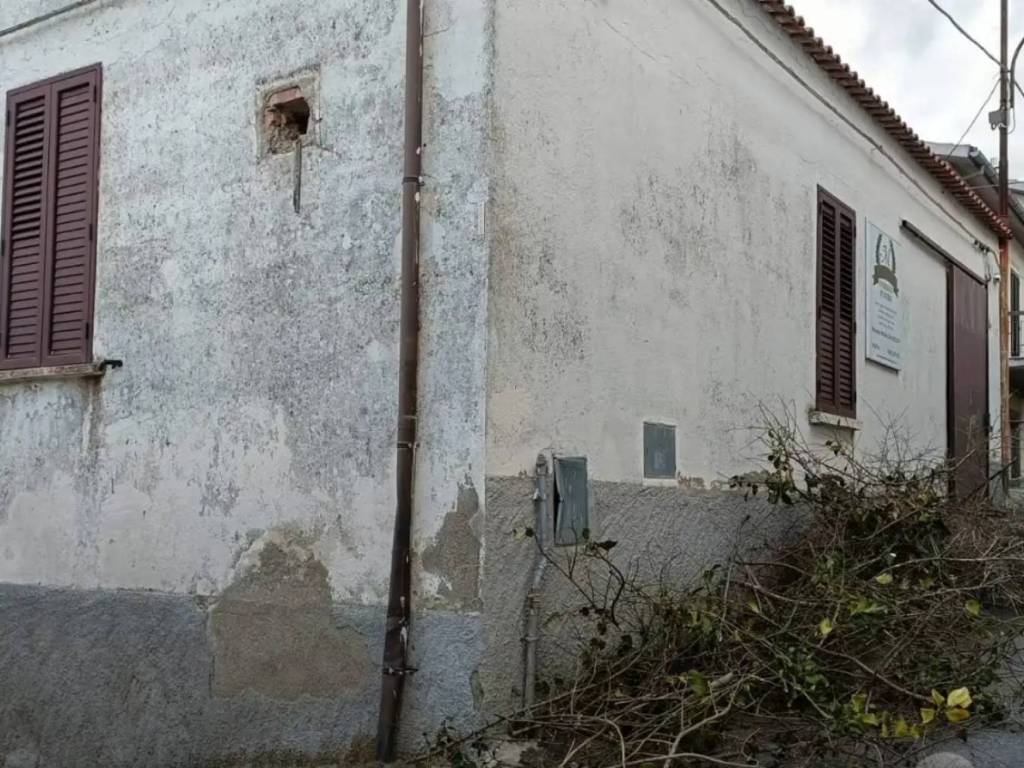 Immobile a San nicola dell'alto in Via Girolamo De Rada - Foto 4