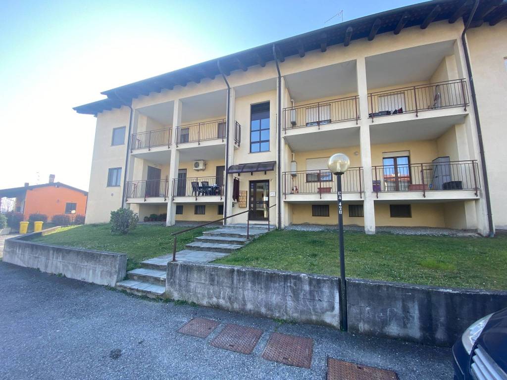 Appartamento a Cavaglià in Via Macallè, 72 - Foto 2