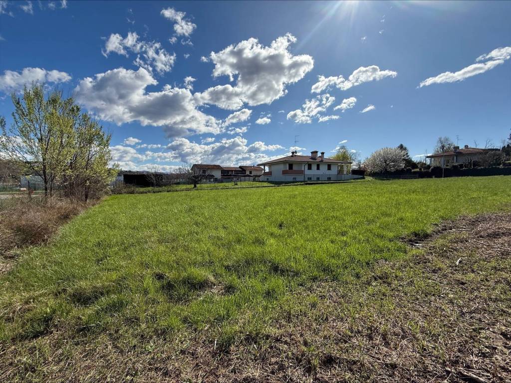 Terreno a Buja - Foto 2