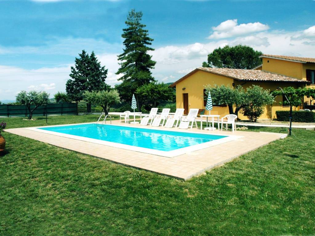 Rustico / casale a Deruta in str. del colle delle forche 2 - Foto 3