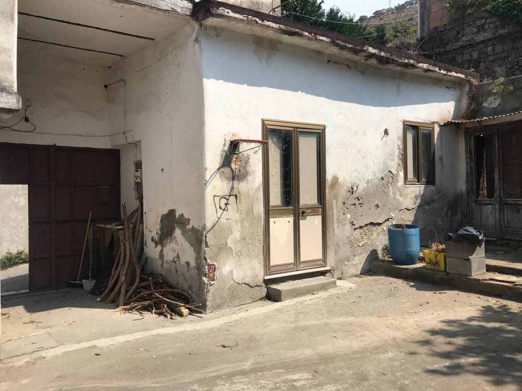 Villa a Maddaloni in Via Santacroce - Foto 3