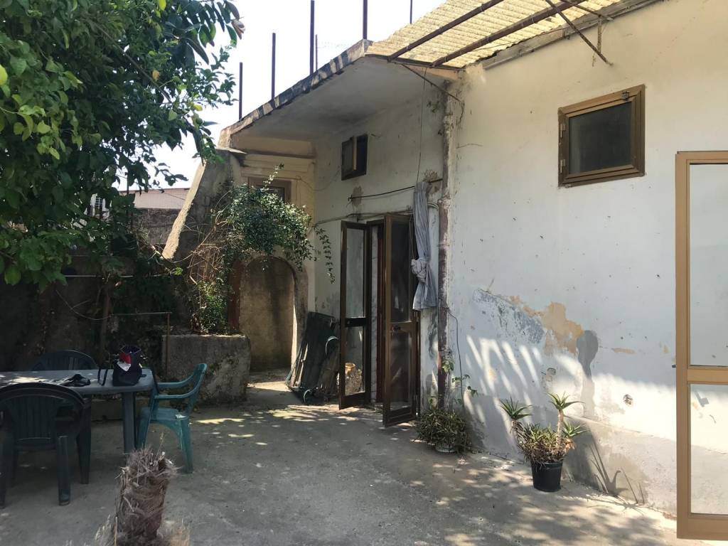 Villa a Maddaloni in Via Santacroce - Foto 4