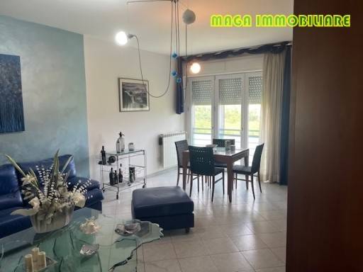 Appartamento a Campi bisenzio in VIA DEGLI ULIVI - Foto 2