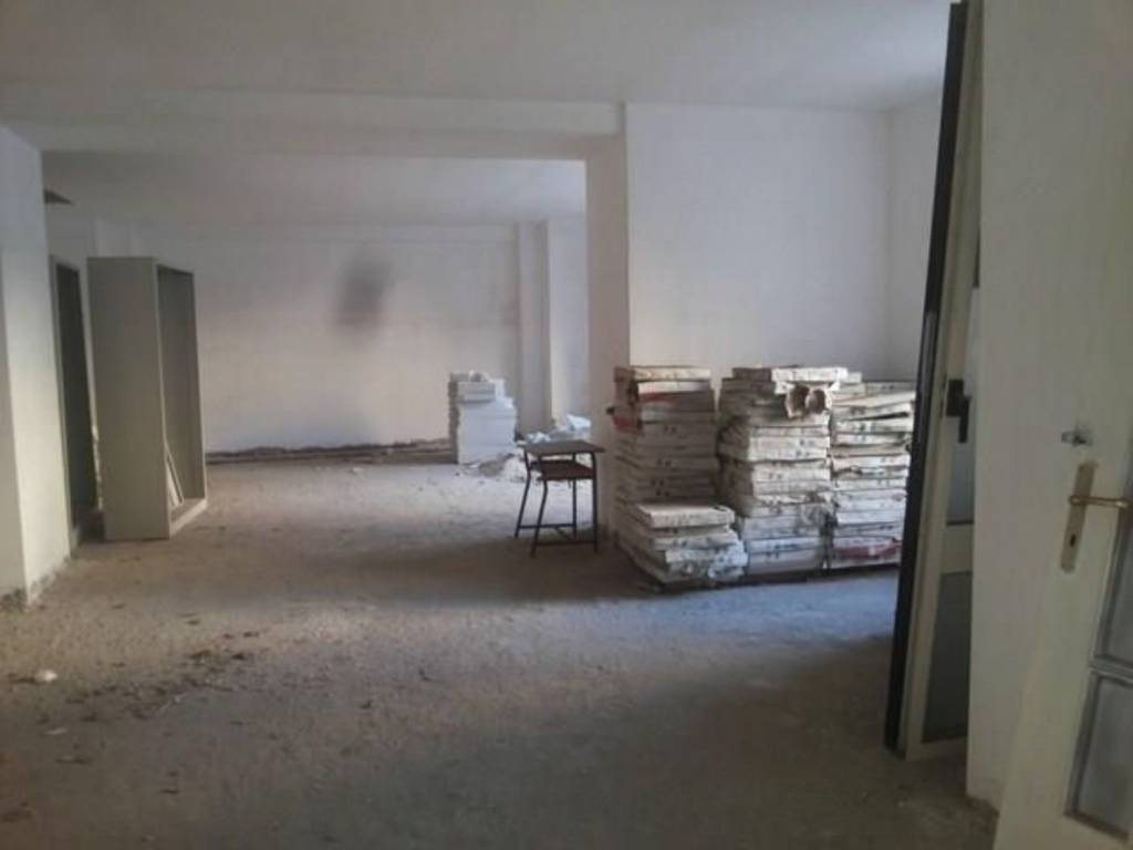 Immobile a Aversa in Piazza Vittorio Emanuele III - Foto 3