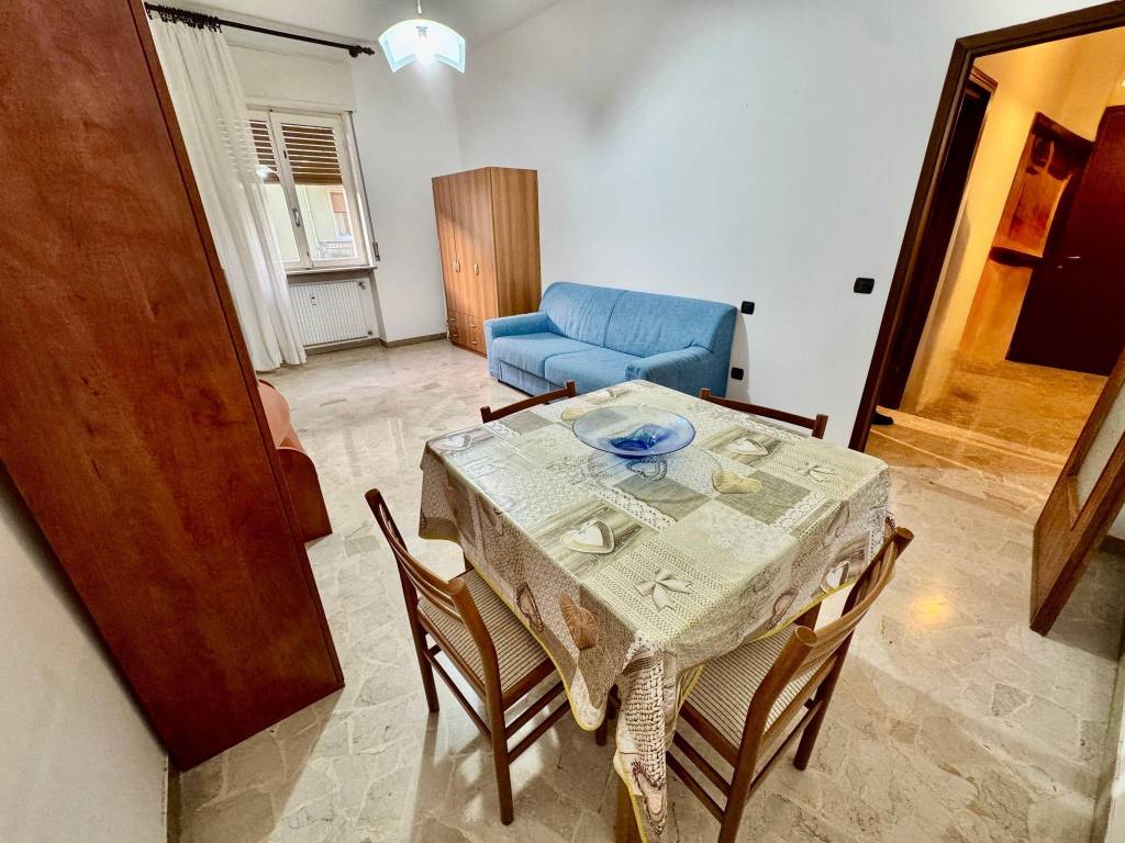 Appartamento a Piacenza in Via Somaglia - Foto 3