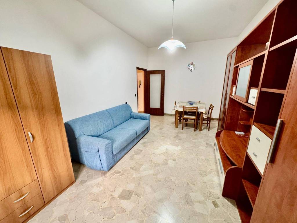 Appartamento a Piacenza in Via Somaglia - Foto 4