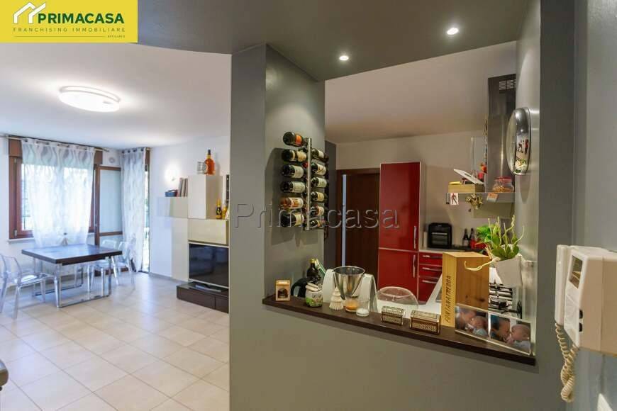 Appartamento a Verona in VIA VALPOLICELLA, 45 - Foto 2