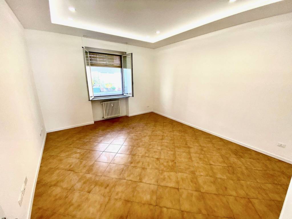 Appartamento a Vercelli in Via Nicolò Zeno, 11 - Foto 2