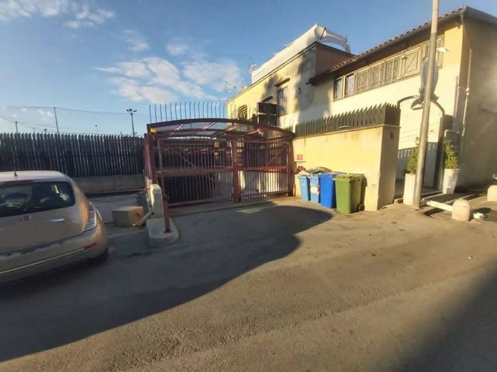 Immobile a Castellammare di stabia in Via Enrico De Nicola - Foto 3