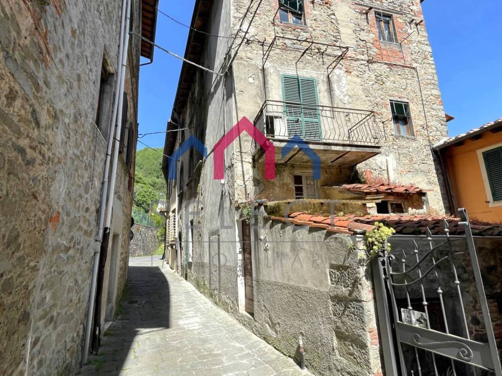 Palazzo / stabile a Villa basilica - Foto 4