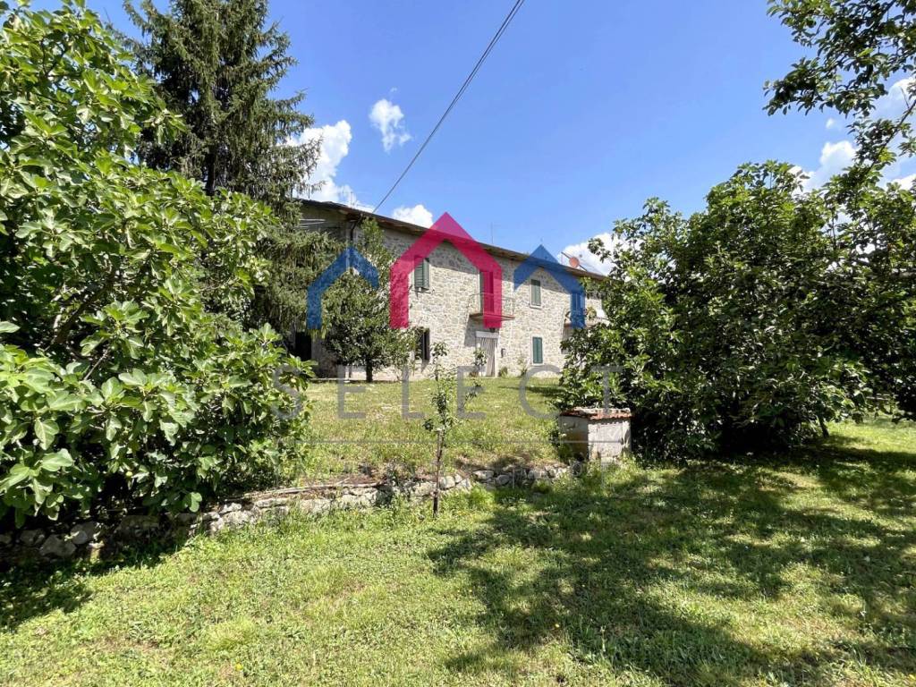 Rustico / casale a Piazza al serchio in Nicciano - Foto 2