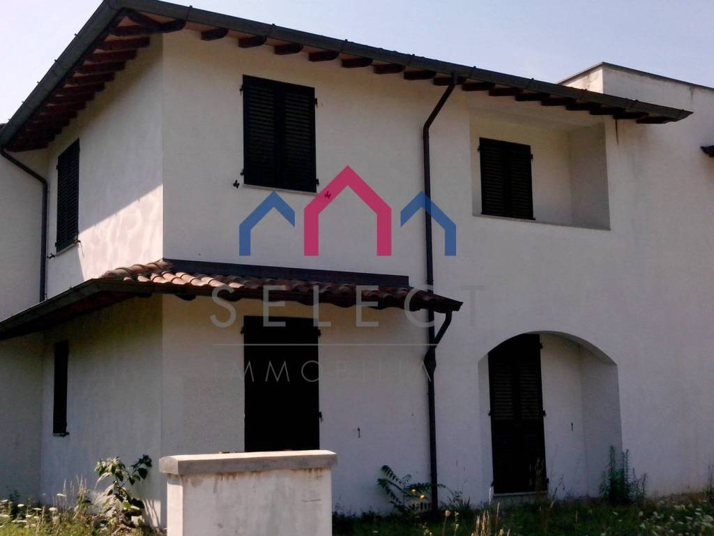 Villetta a schiera a Barga - Foto 2