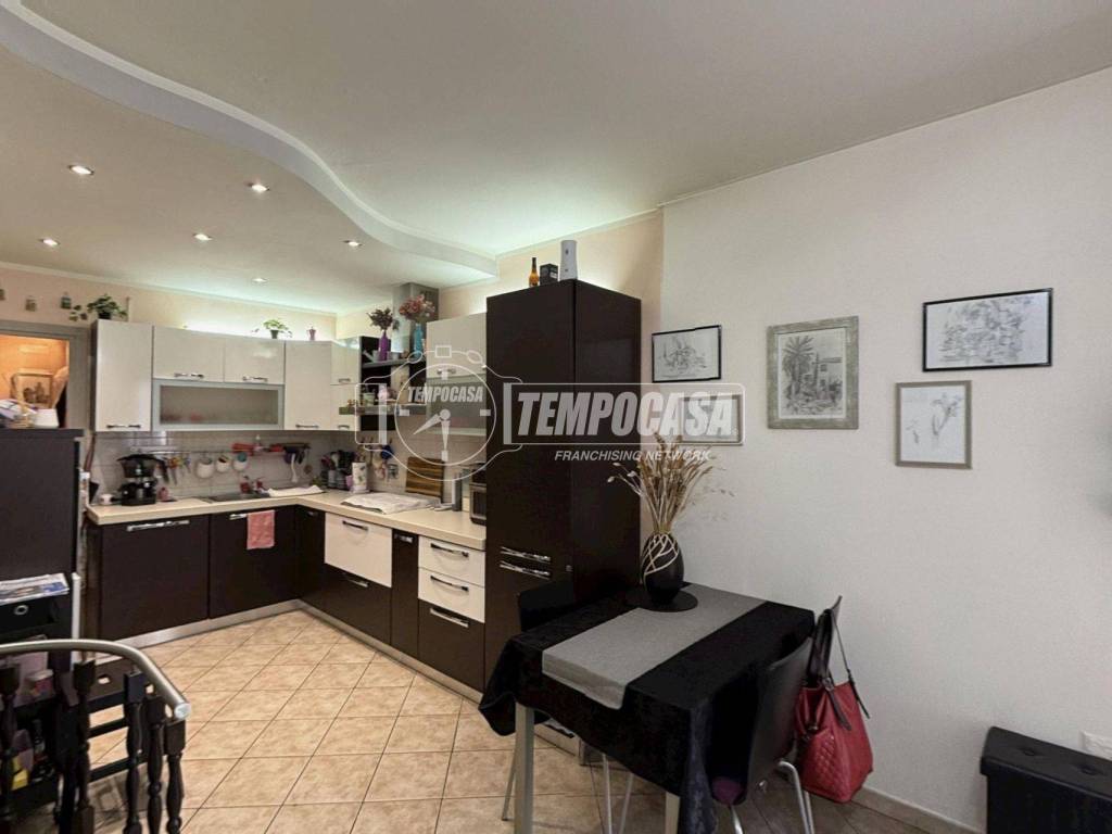 Appartamento a Carmagnola in Vicolo Avvocato Angonoa 8/4 - Foto 5