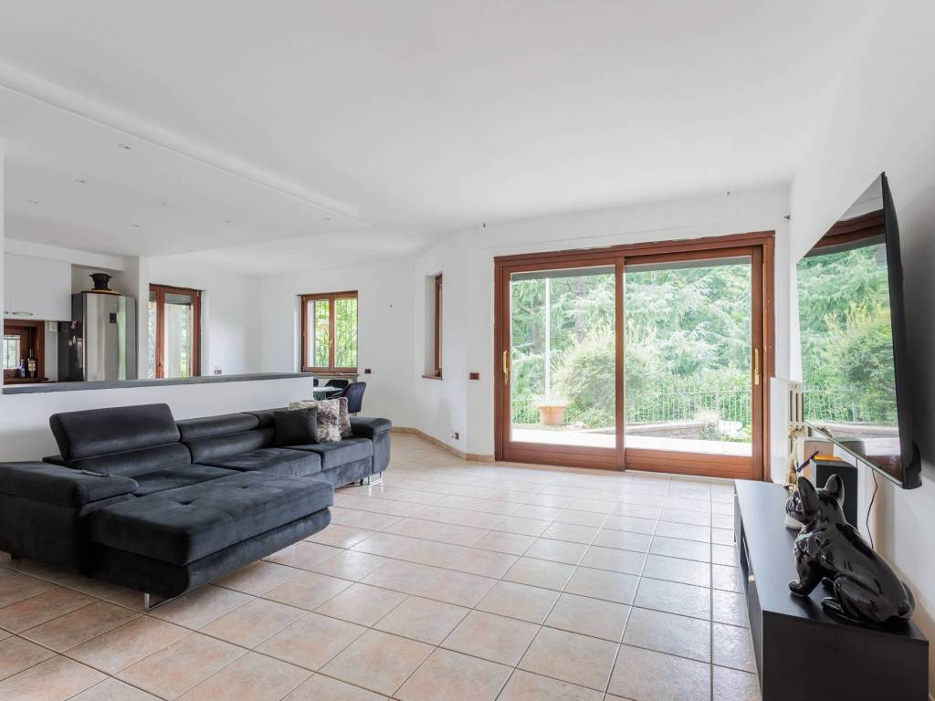 Villa a Binago in Via della Baia, 9 - Foto 5