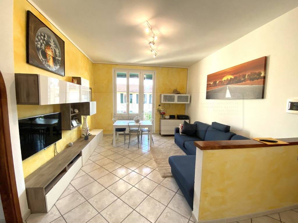 Appartamento a Verbania in Viale San Giuseppe, 43 - Foto 2