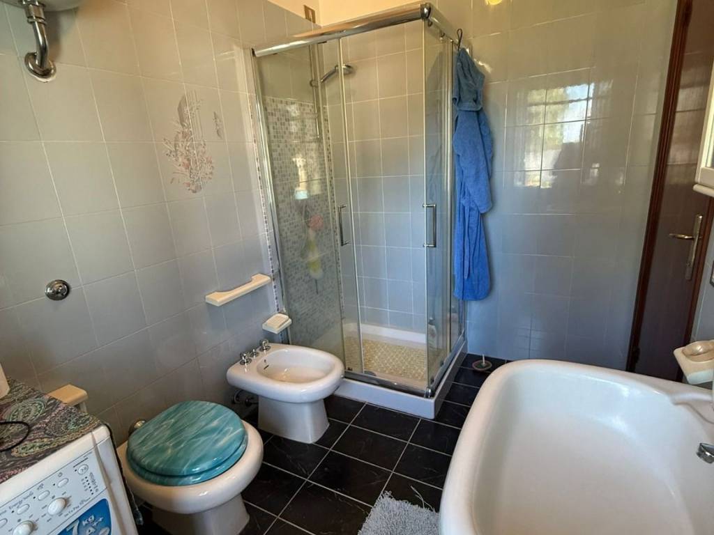 Villa a Aprilia in Via Ischia - Foto 5