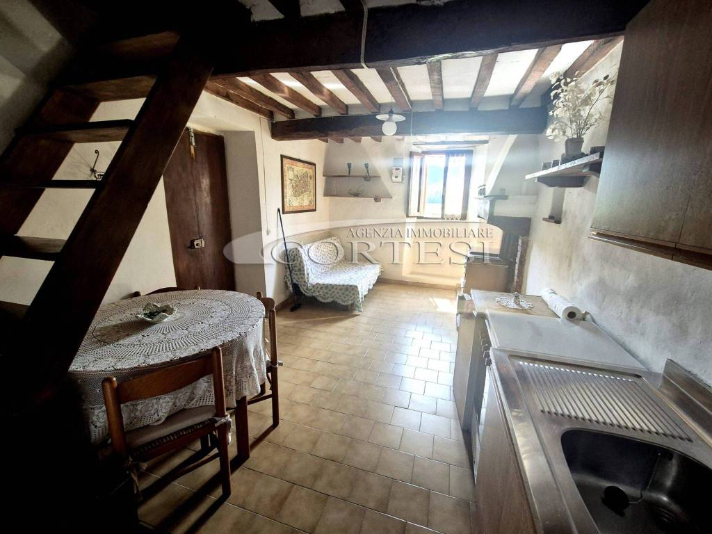 Appartamento a Città di castello in Località Roccagnano, Col di Chio - Foto 3